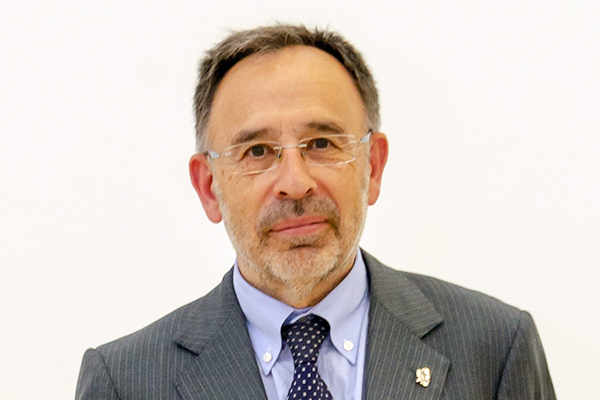 roberto almuia